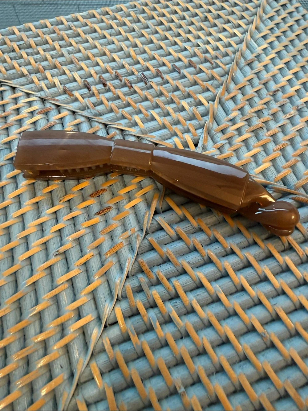 Banana hair claw - Brown Neutral